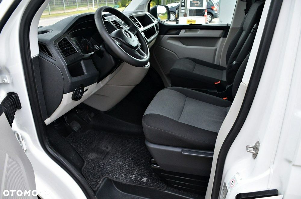 Volkswagen Transporter - 14