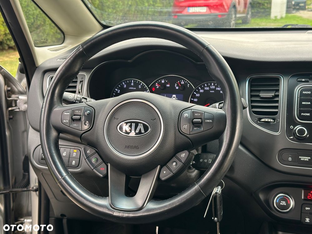 Kia Carens 1.6 GDI ISG Vision - 16