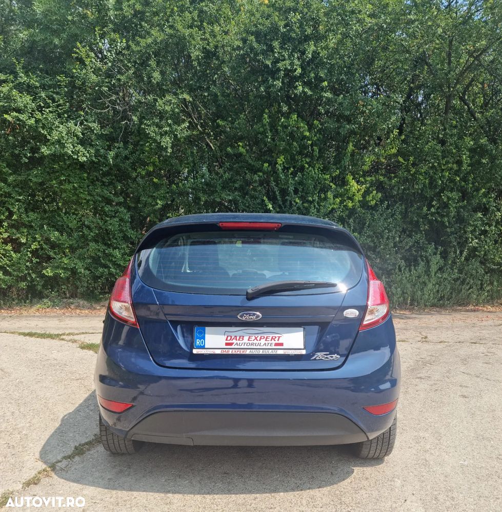 Ford Fiesta - 13