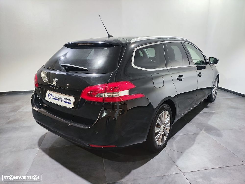Peugeot 308 SW - 32