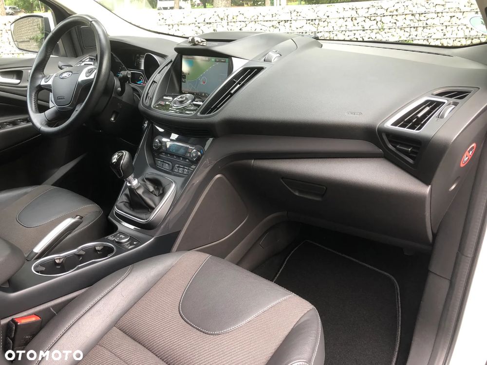 Ford Kuga 2.0 TDCi 2x4 Business Edition - 35