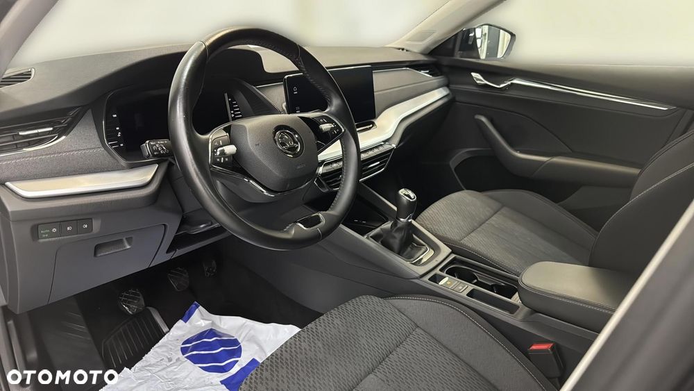 Skoda Octavia 1.5 TSI ACT Style - 10