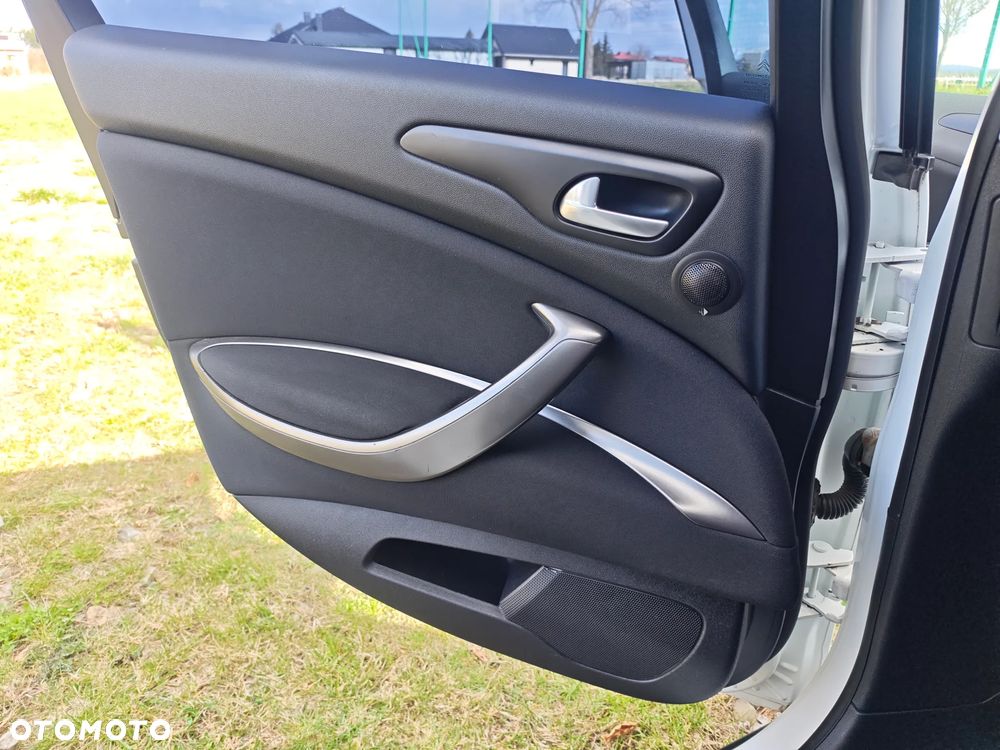 Citroën C5 2.0i 16V Dynamique - 11