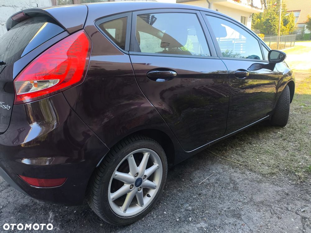 Ford Fiesta 1.25 SYNC Edition - 13