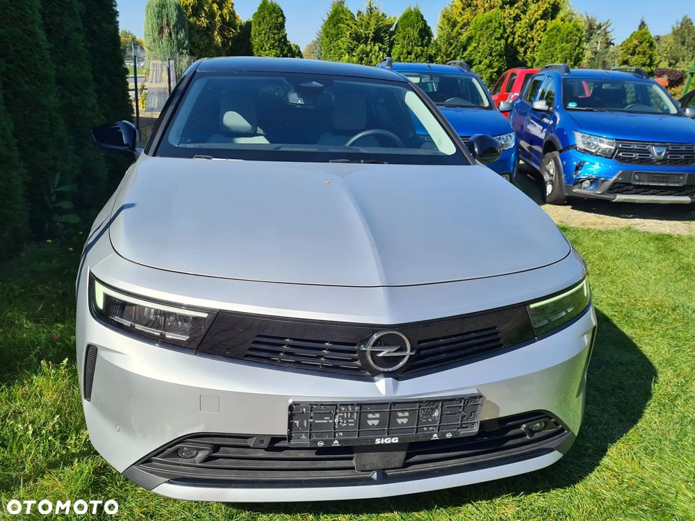 Opel Astra 1.2 Turbo GS Line - 29