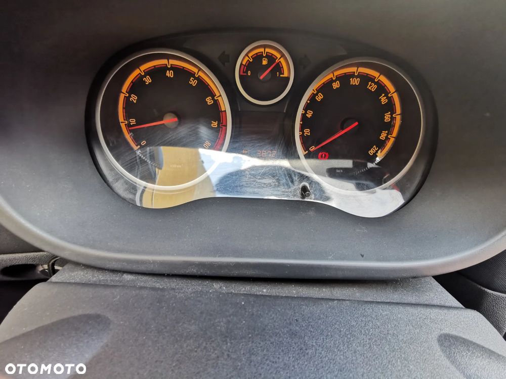 Opel Corsa 1.4 16V Enjoy - 14