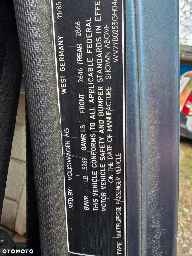 Volkswagen Transporter - 21