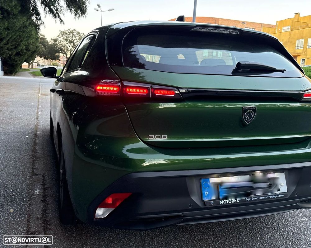 Peugeot 308 1.2 PureTech Active J17 - 24