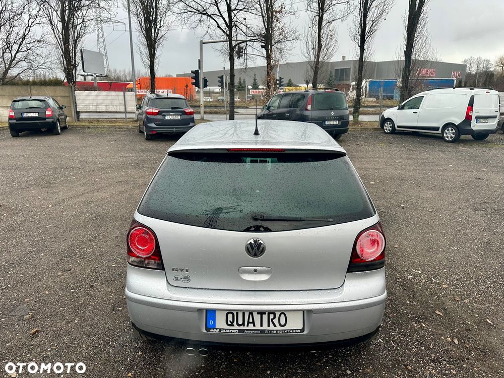 Volkswagen Polo 1.8T GTI - 4