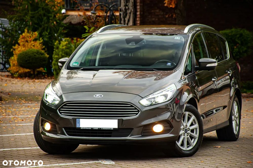Ford S-Max 2.0 TDCi Titanium - 1
