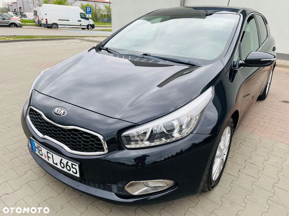 Kia Ceed 1.6 GDI Dream Team Edition - 7
