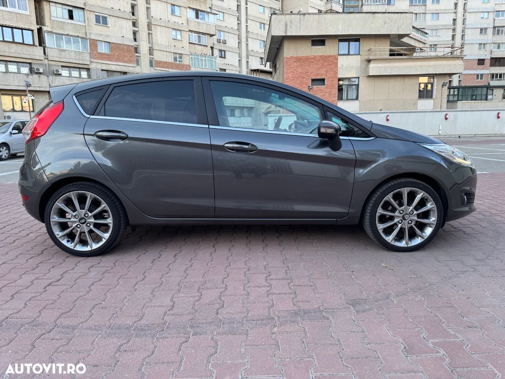 Ford Fiesta 1.0 EcoBoost Start-Stop Titanium - 9