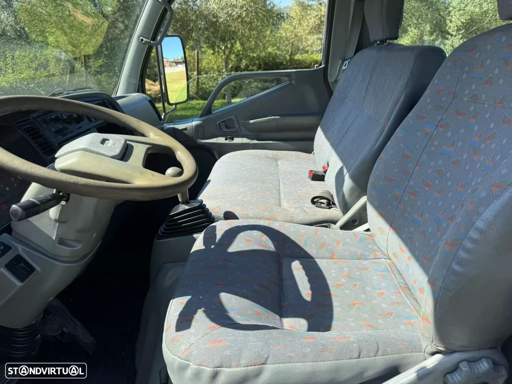 Mitsubishi canter 2.8 turbo tribasculante - 4