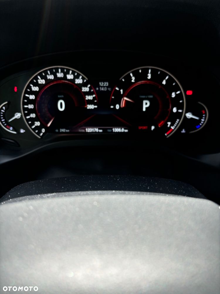 BMW X4 xDrive20i xLine sport - 23