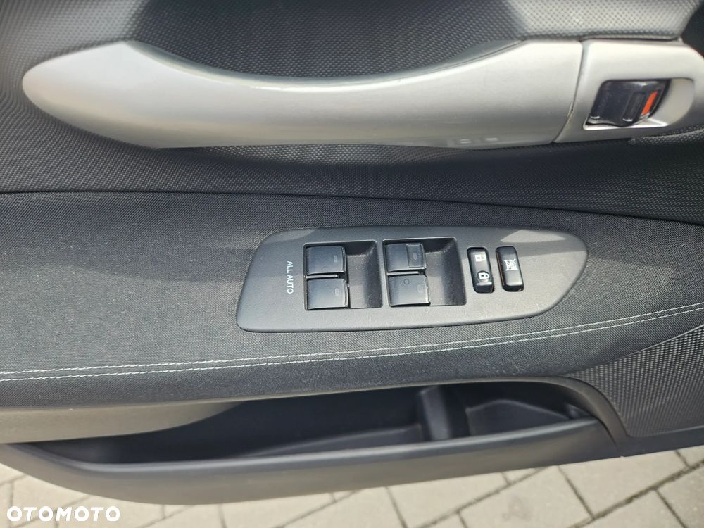 Toyota Auris - 19