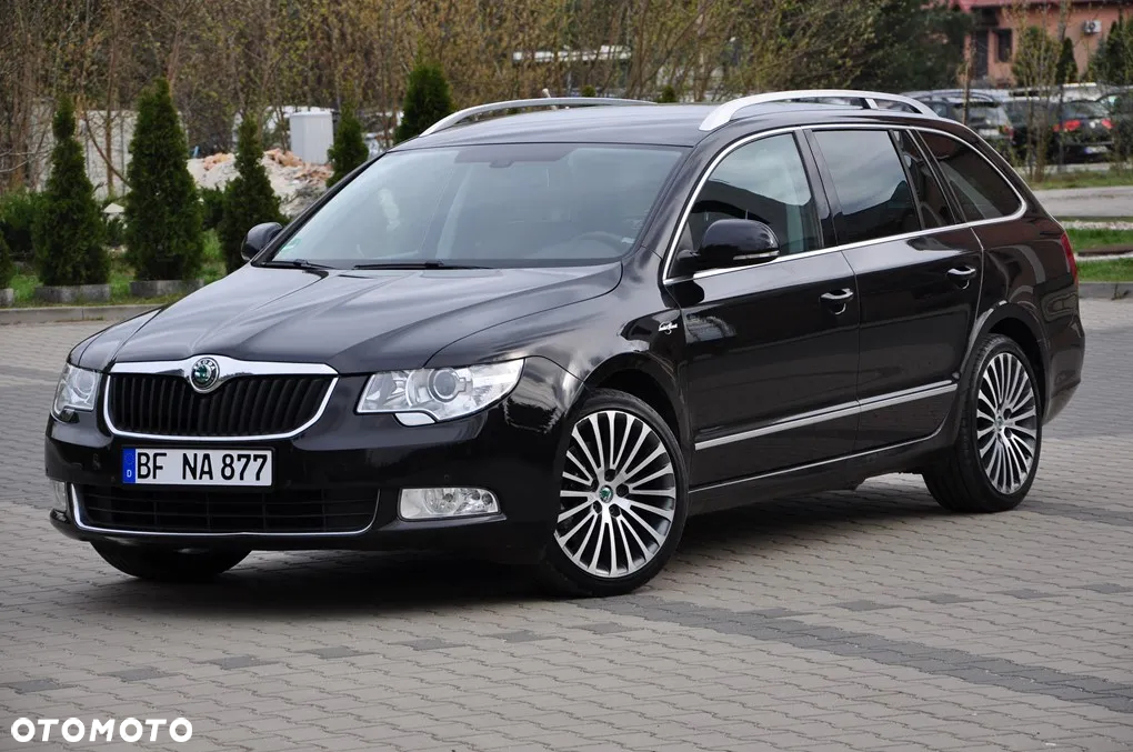 Skoda Superb 2.0 TDI L&K DSG - 3