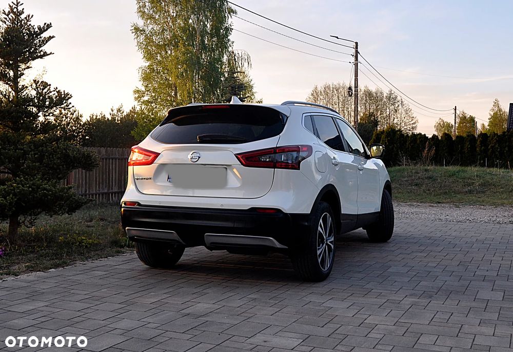 Nissan Qashqai 1.5 dCi N-Connecta - 2