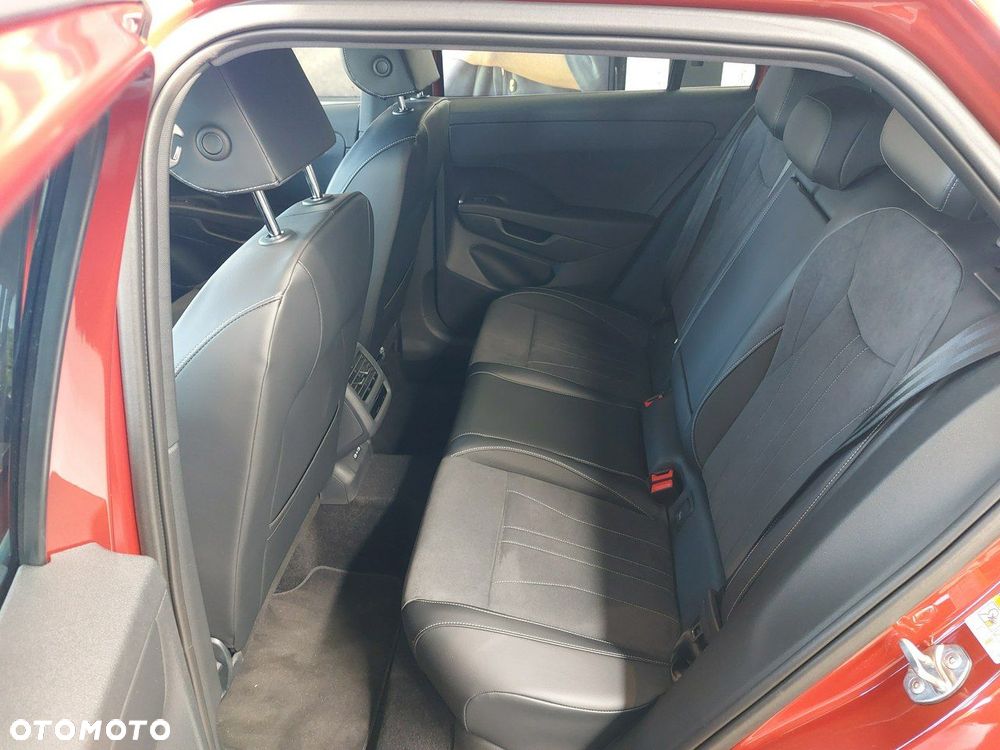 Volkswagen T-Roc 1.5 eTSI Style DSG - 10