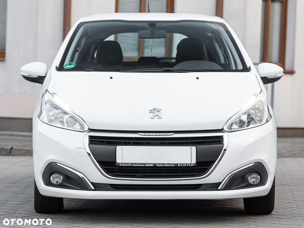 Peugeot 208 - 2