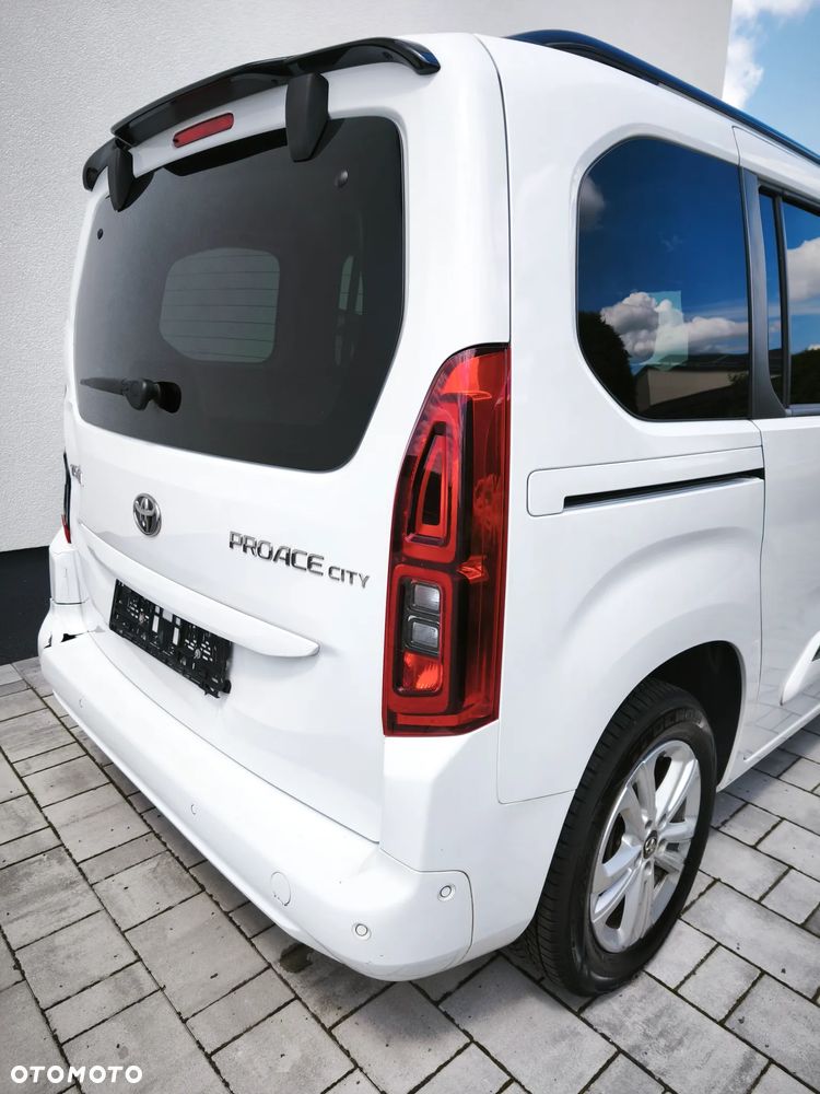 Toyota Proace City Verso 1.2 Turbo L1 Team Deutschland - 6