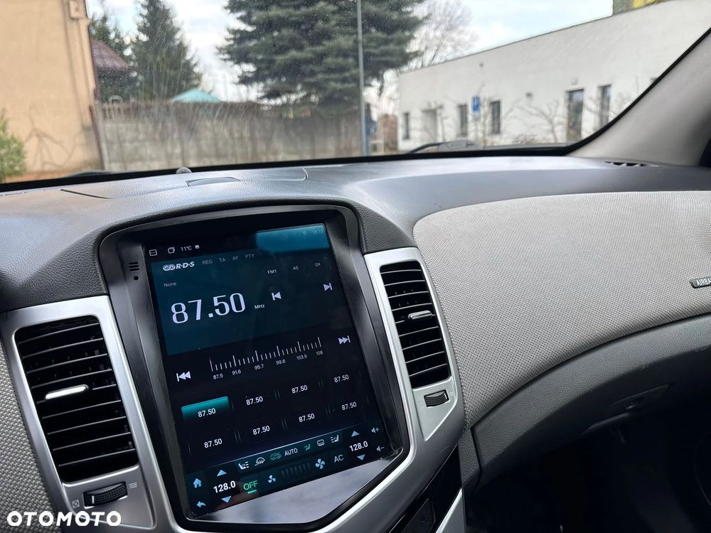 Chevrolet Cruze - 8