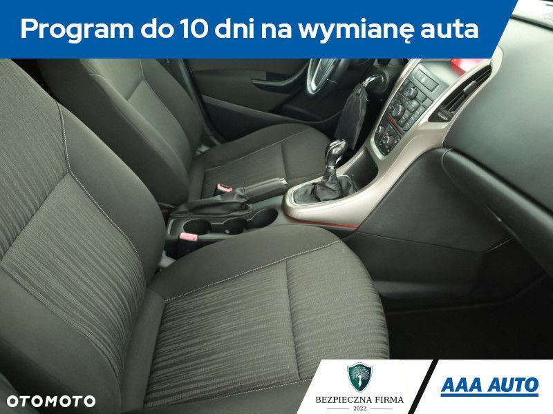 Opel Astra - 9