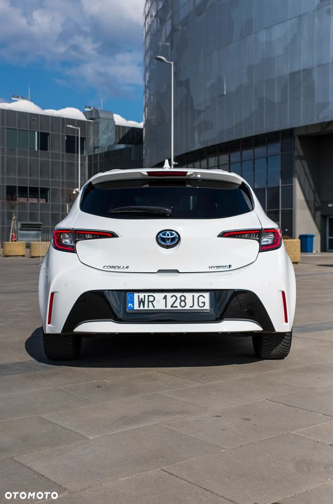 Toyota Corolla 1.8 Business Edition - 8