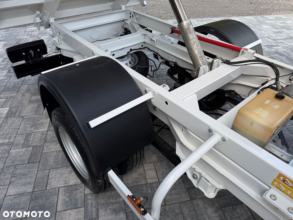 Volkswagen Crafter Wywrotka 2.0 TDI 136km / Fabryczna wywrotka Cabretta / Stan jak nowego! / Oryginalny niski przebieg / Nowe opony / Wywrot tylnozsypowy / FV23% - 22
