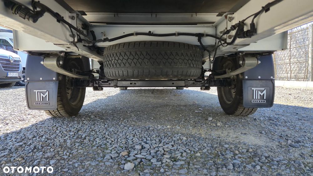 Renault Master 2x +zabudowa 12 palet-reg wysokości Spanie XXL - 37