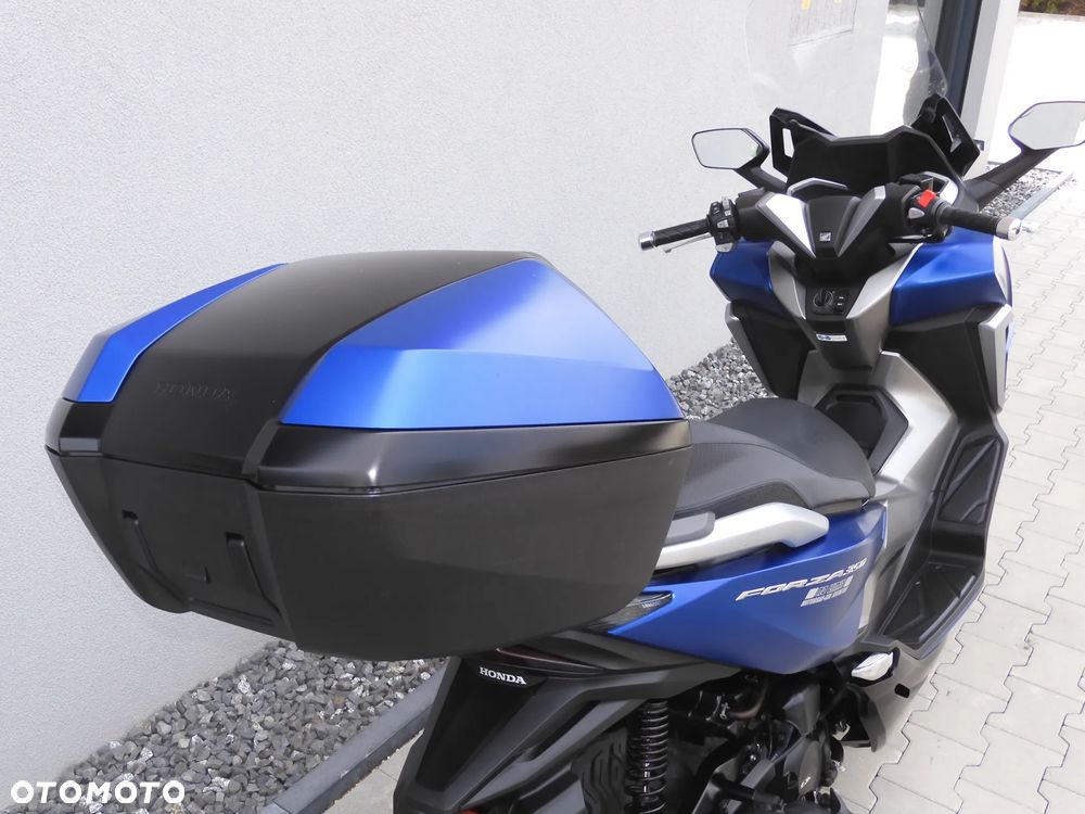 Honda NSS - 9