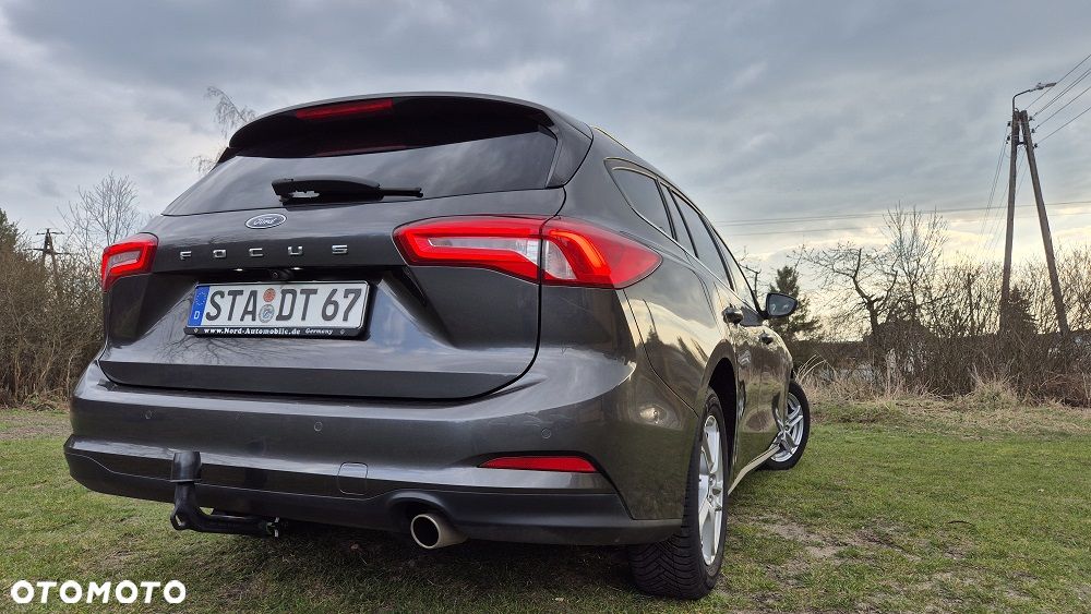 Ford Focus 1.5 EcoBlue STart-Stopp-System TITANIUM - 3