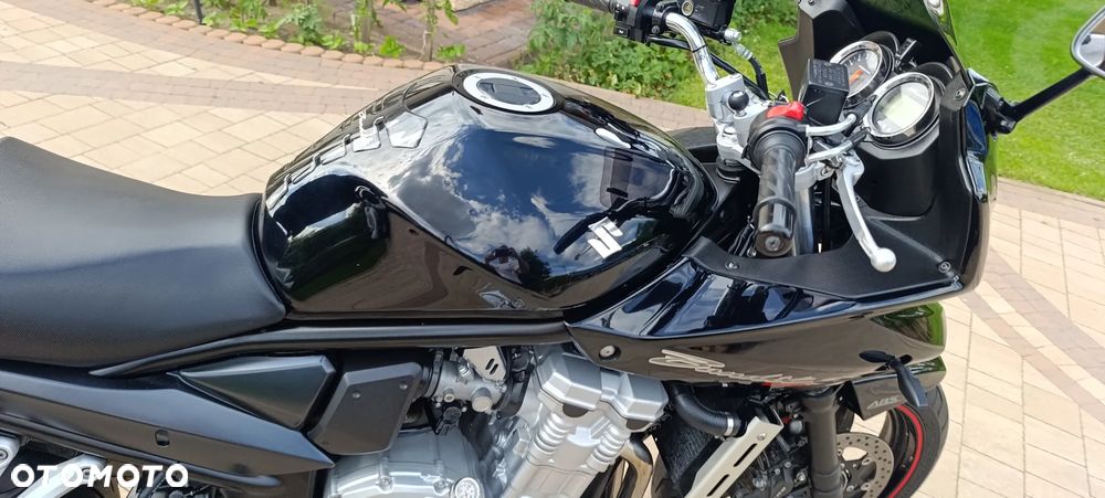 Suzuki Bandit - 20
