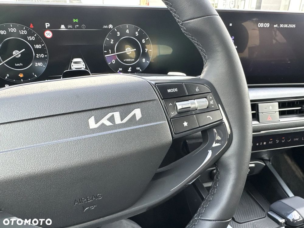 Kia XCeed 1.6 T-GDI Business Line DCT - 24