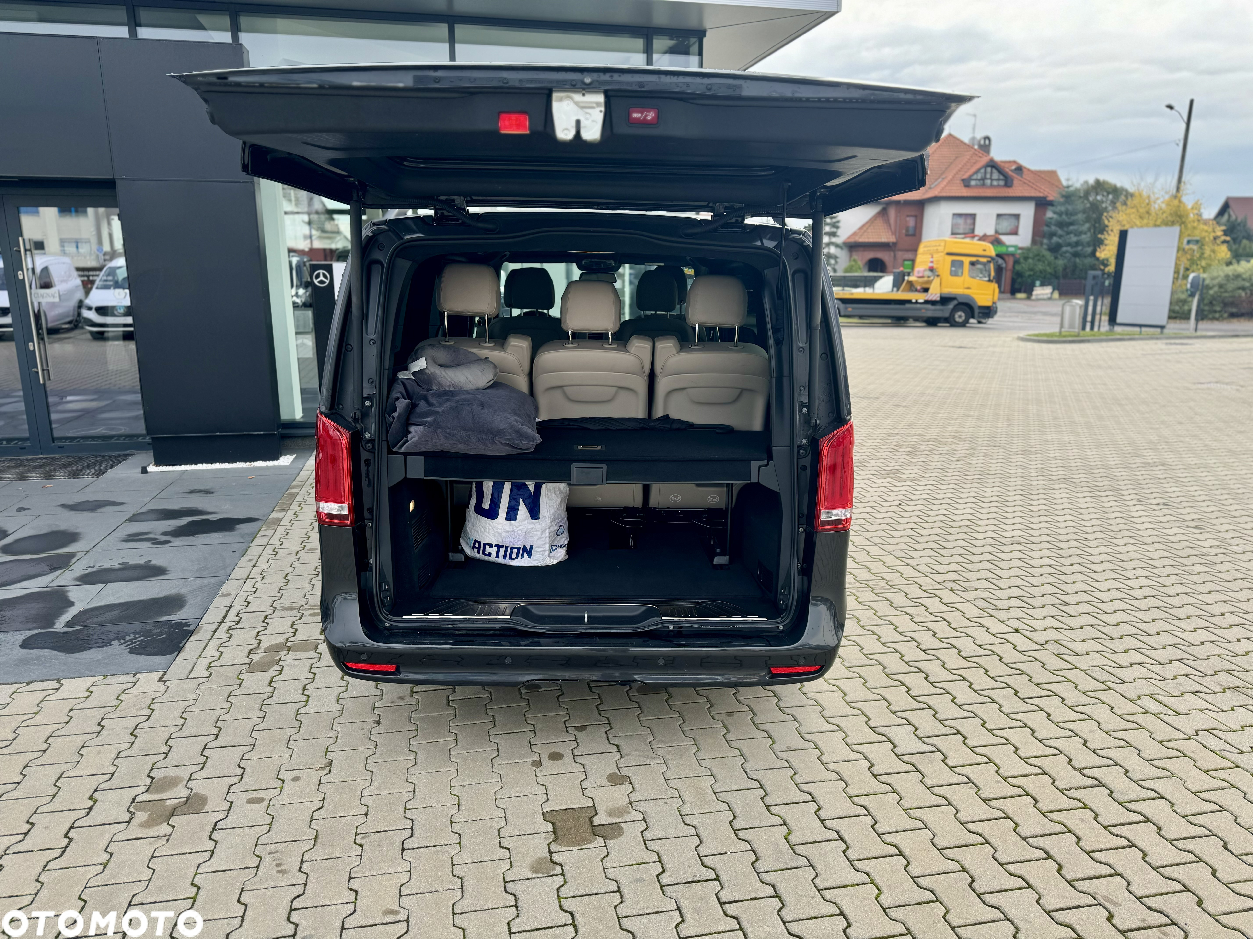 Mercedes-Benz Klasa V 300 d Exclusive 9G-Tronic (d³ugi) - 10