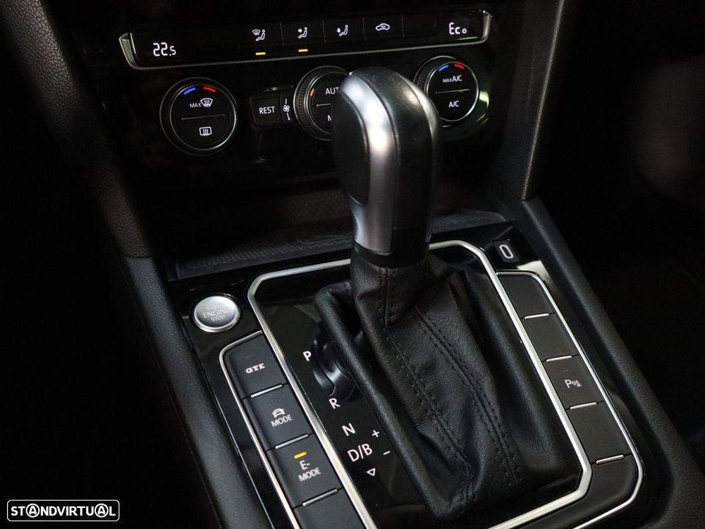 VW Passat Variant 1.4 TSI GTE Plug-in - 19