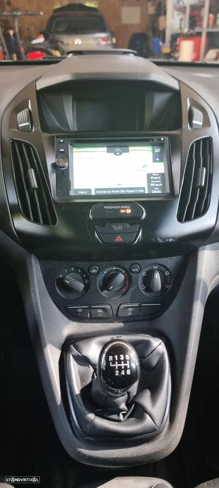 Ford Transit Connect L2 3 Lugares - 21