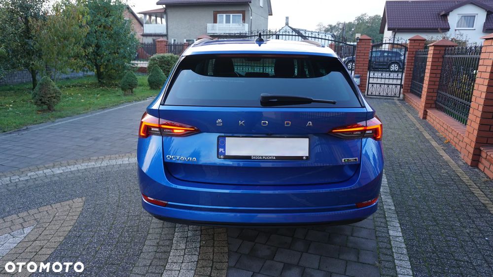 Skoda Octavia 2022 photo 4