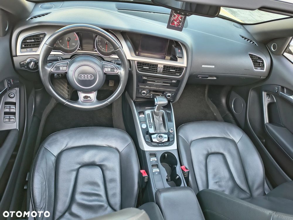 Audi A5 Cabrio 2.0 TFSI quattro S tronic - 8