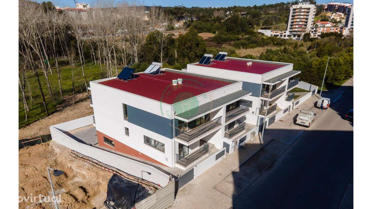 Moradia Geminada T4 - Grande imagem: 3/40