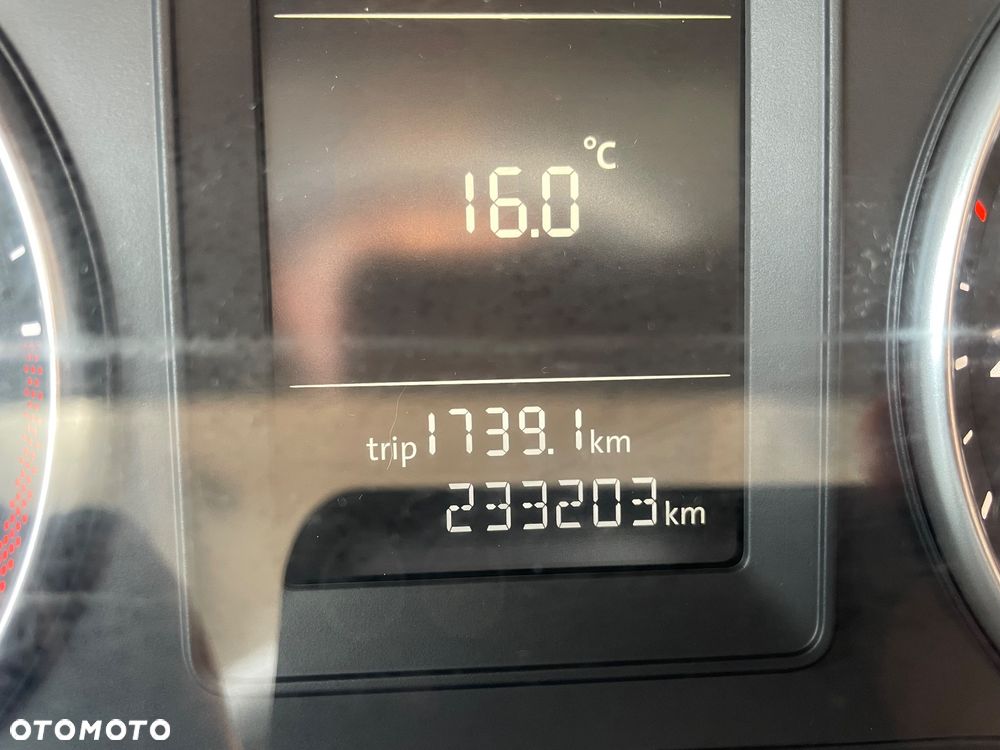 Volkswagen Caddy - 15