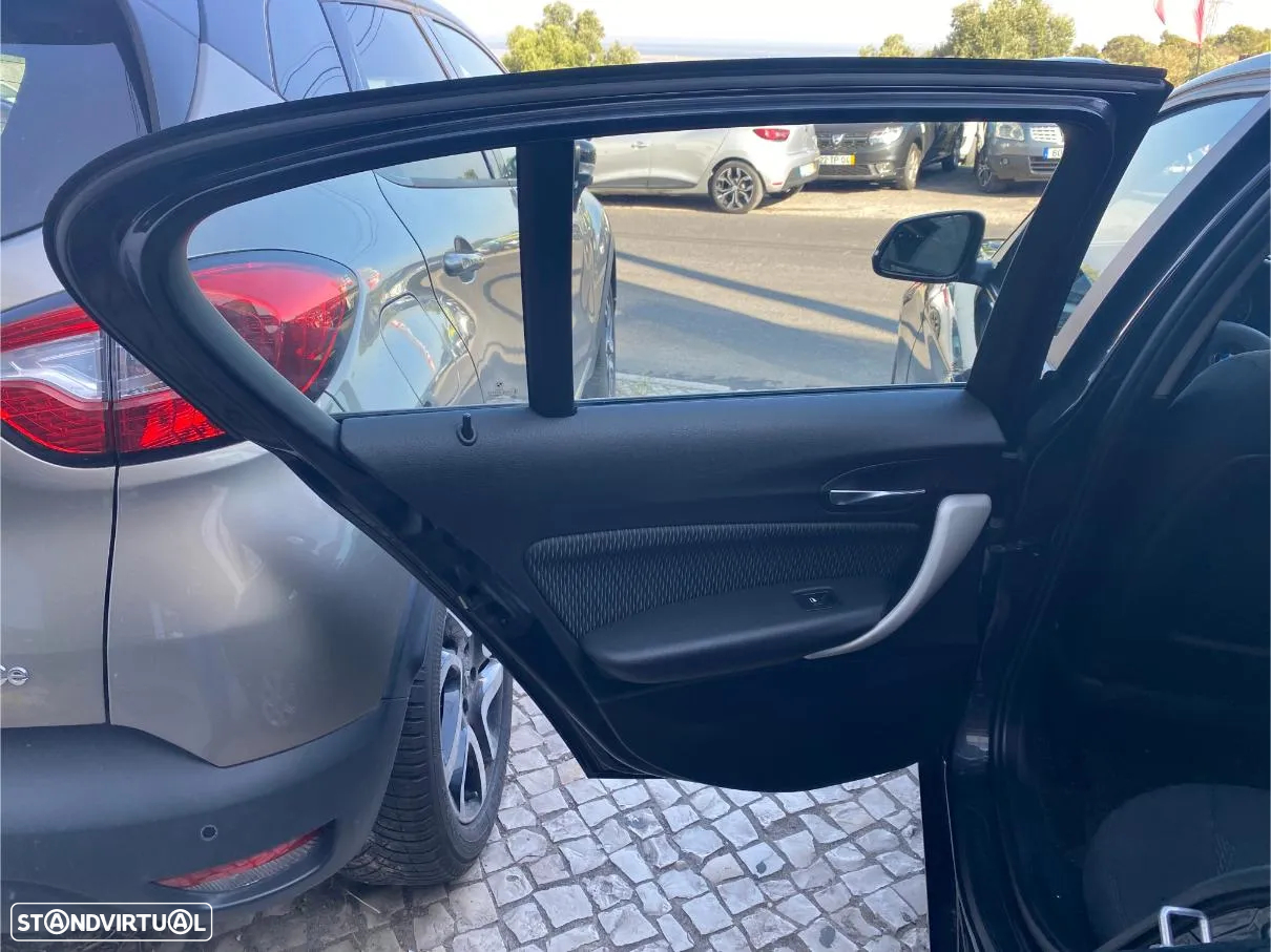BMW 116 d EfficientDynamics - 6