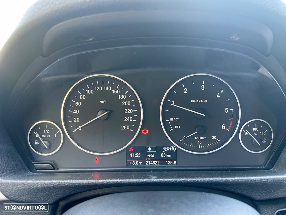 BMW 318 d Navigation Sport - 8