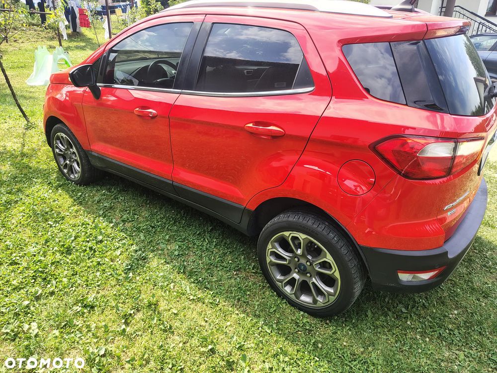 Ford EcoSport - 4