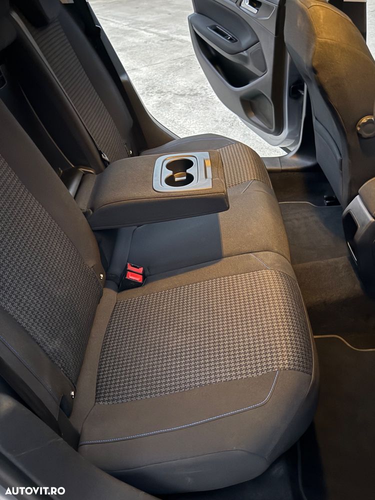 Peugeot 308 - 16