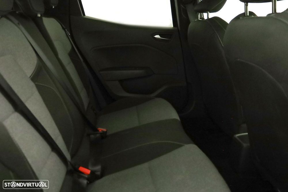Renault Clio 1.0 TCe Evolution - 23