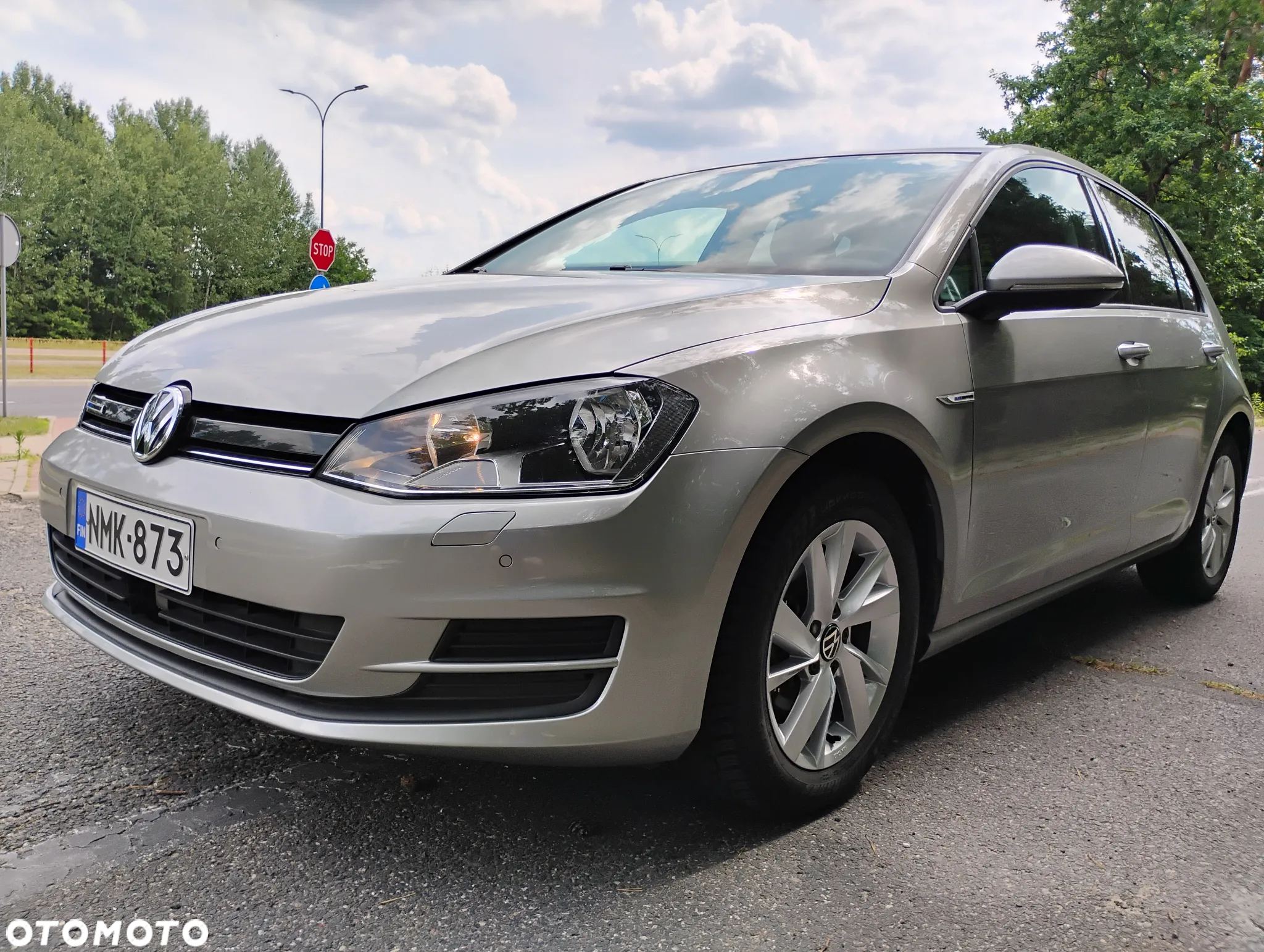 Volkswagen Golf - 17