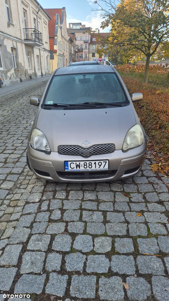 Toyota Yaris 1.3 Terra Plus - 9