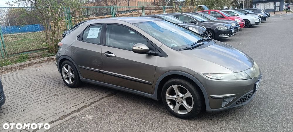 Honda Civic 1.4 Base - 6