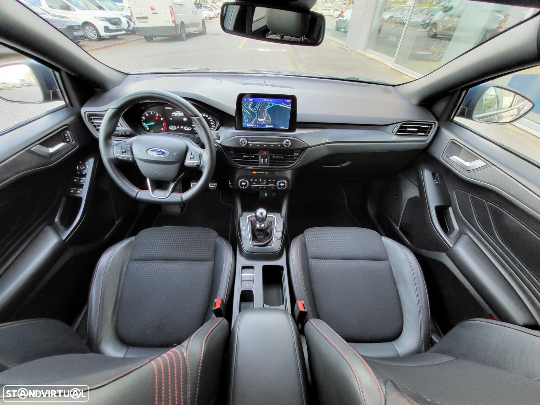 Ford Focus 1.0 EcoBoost ST-Line X - 8