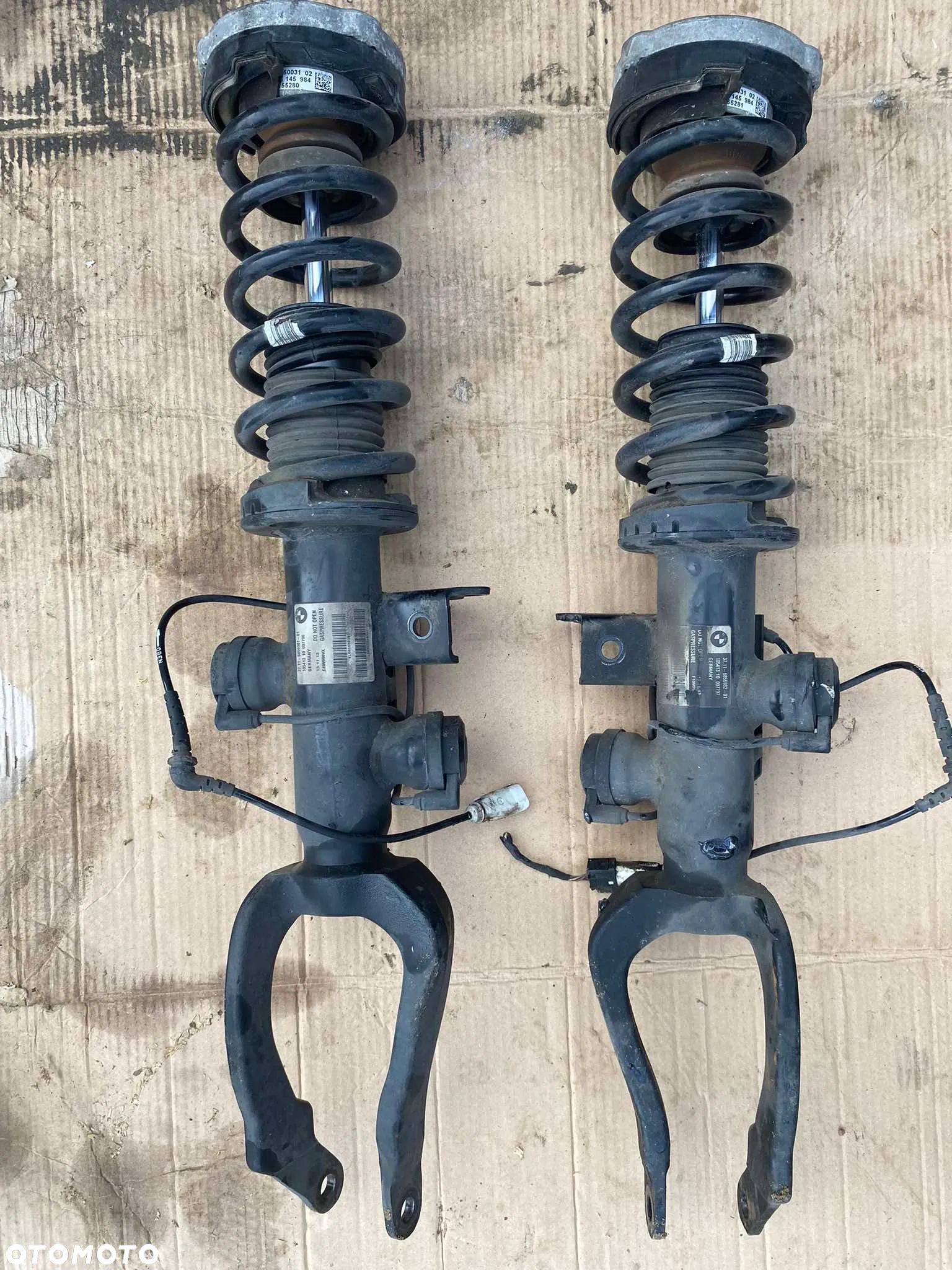 BMW F10 AMORTYZATOR PRZÓD LEWY PRAWY 6856981 6856982 - 1